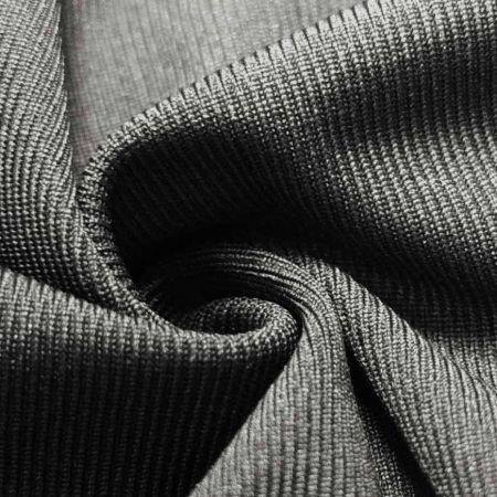 polaire teinte dans la masse